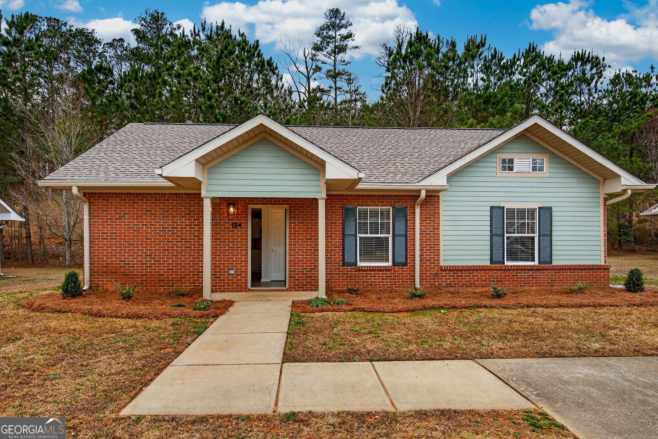 Photo of Listing #10690023