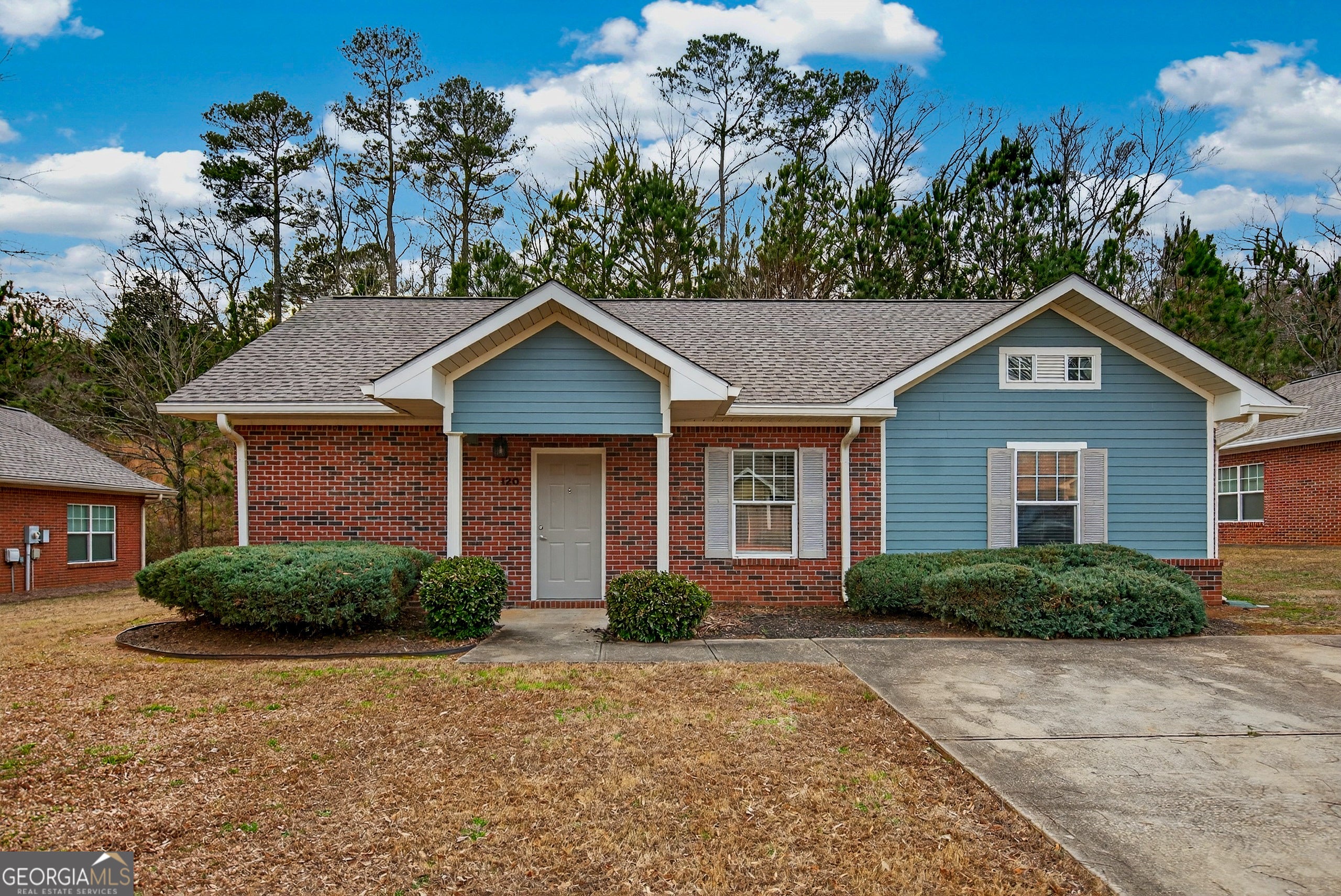 Photo of Listing #10690101