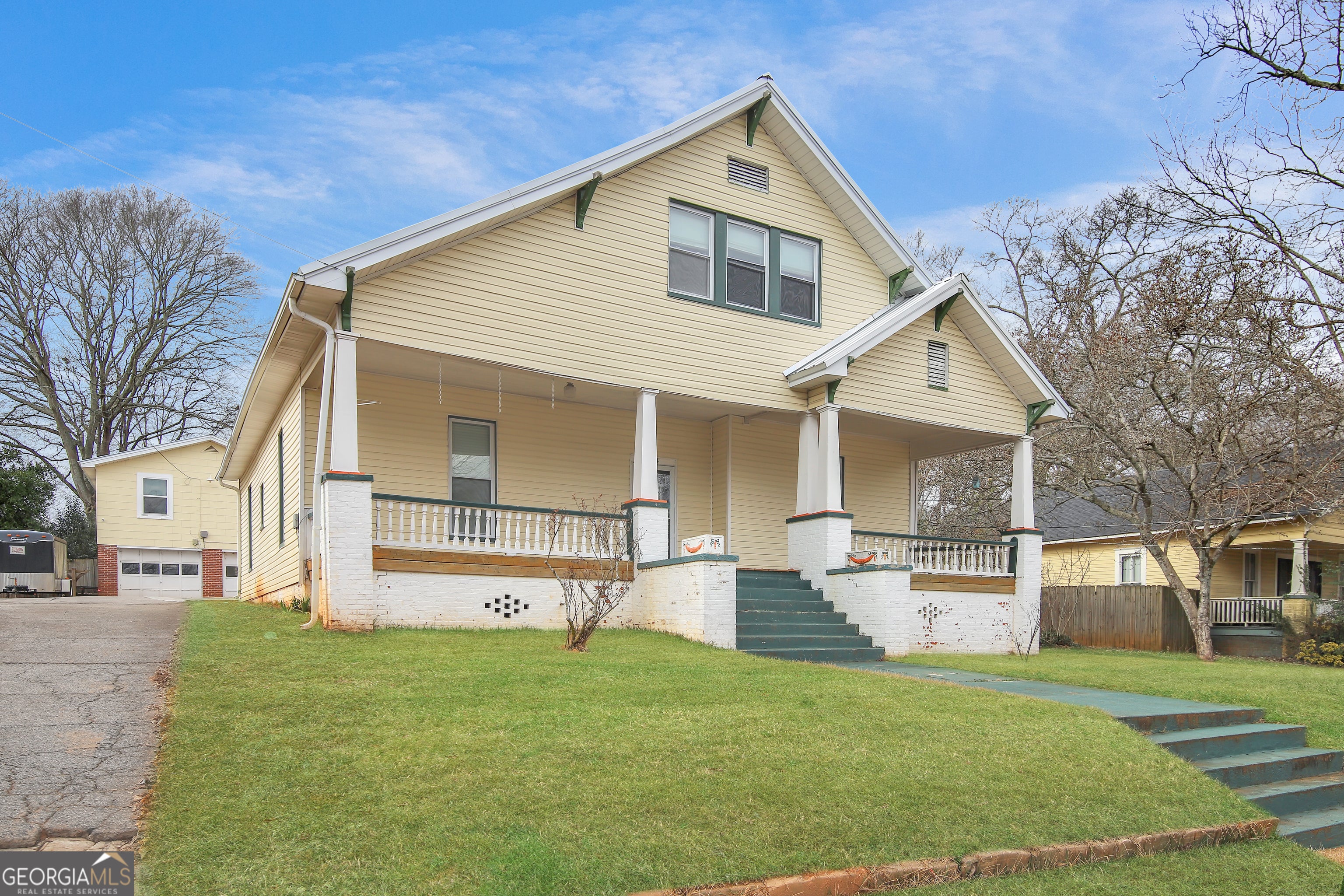 Photo of Listing #10690355