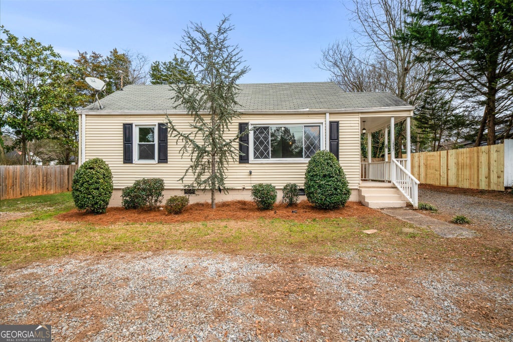 1887 Alexander Street Se, Smyrna