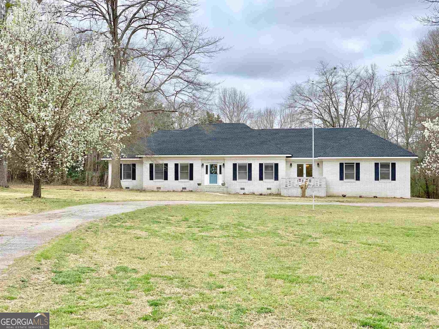 Photo of Listing #10693315