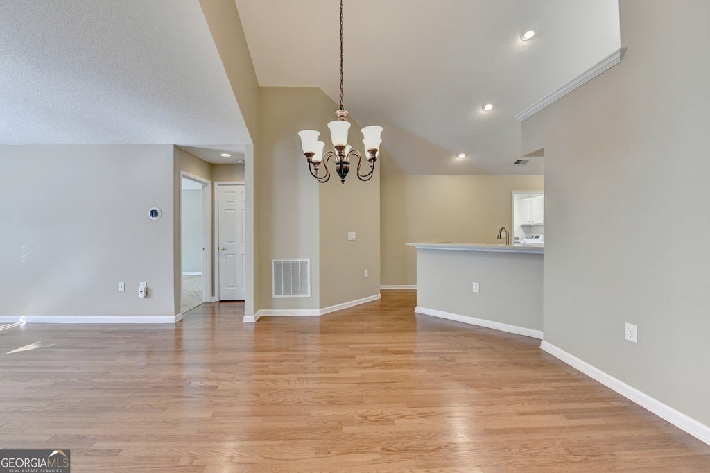 3037 Oakside Circle, Alpharetta