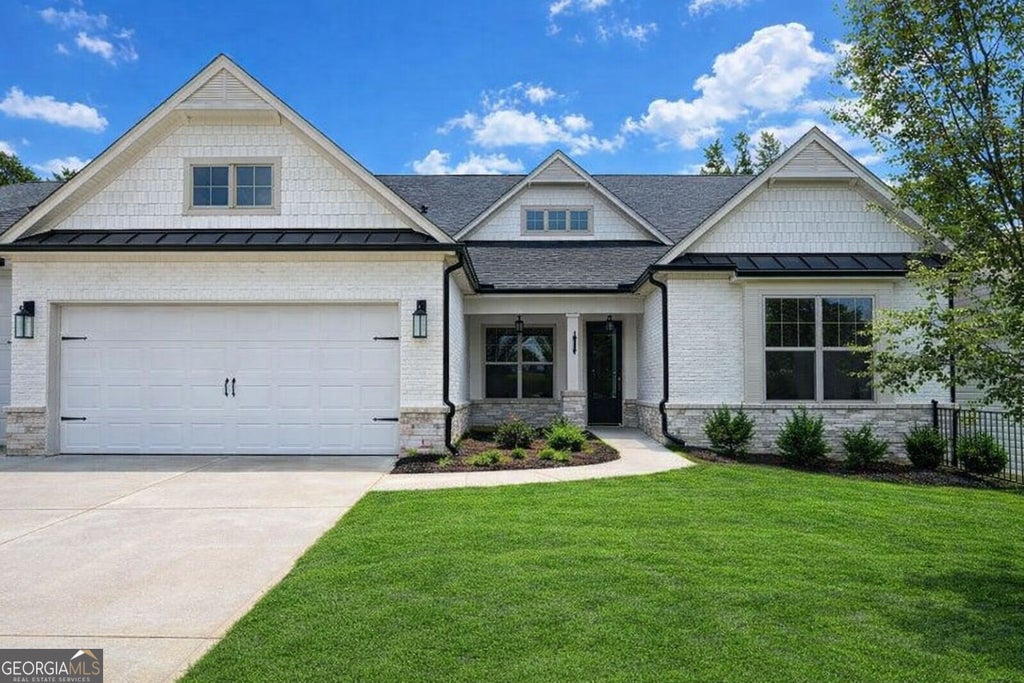 734 Brooke View Drive, Canton