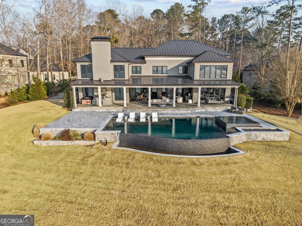 135 Carolyn Drive, Eatonton