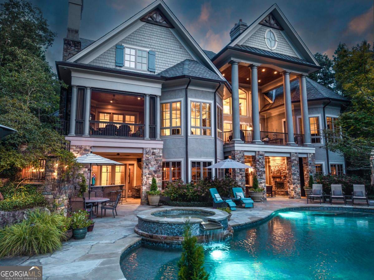 Photo of Listing #10704338