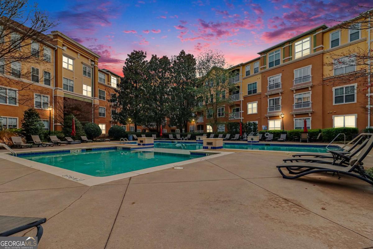 Photo of Listing #10704981