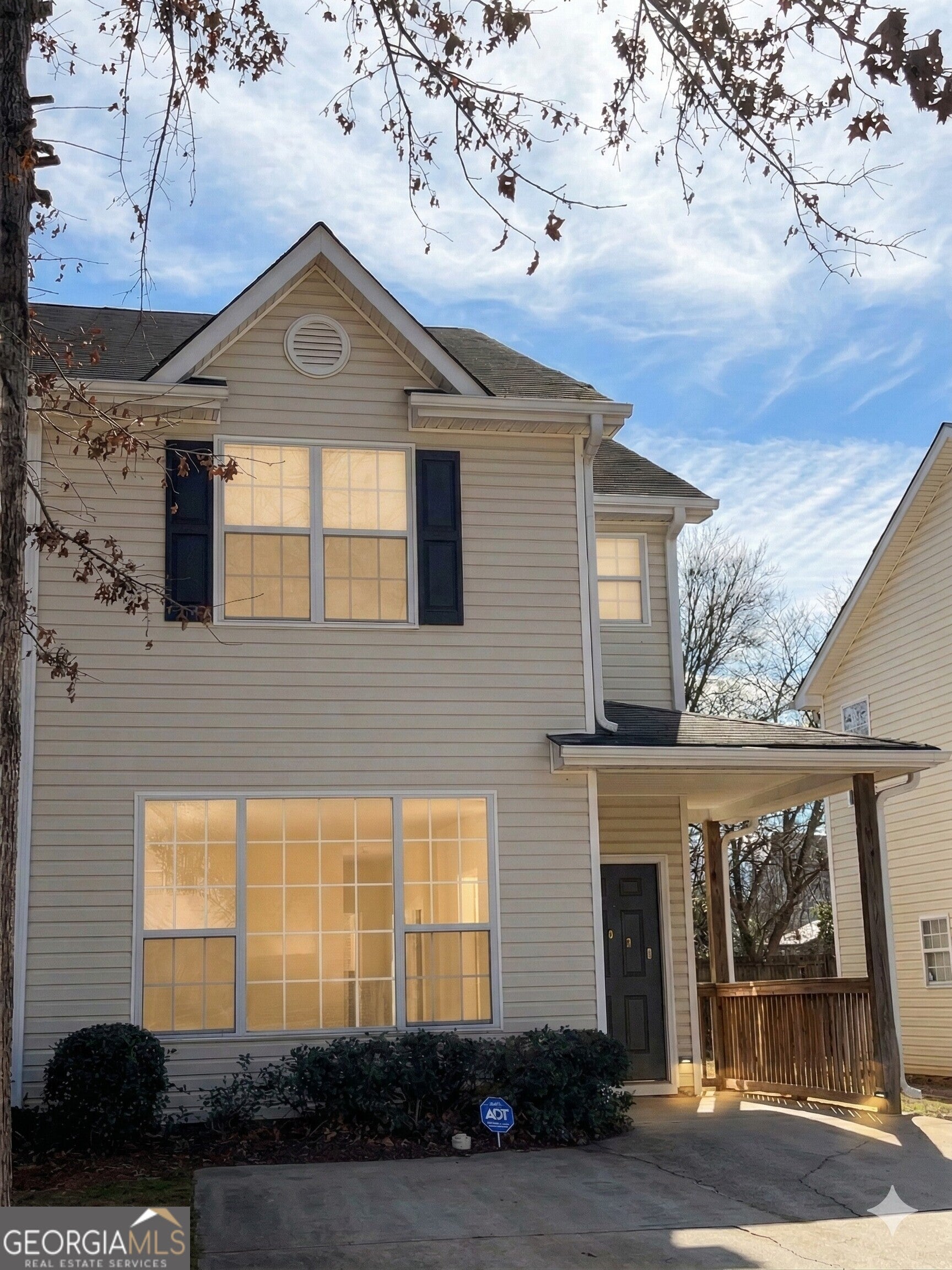 Photo of Listing #10706653