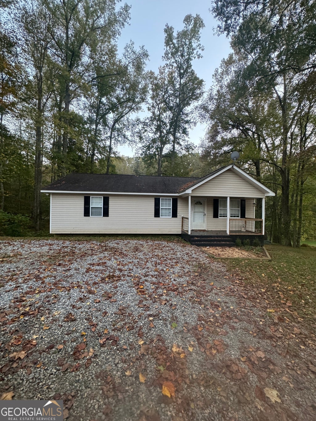 235 Yahoola Road, Dahlonega