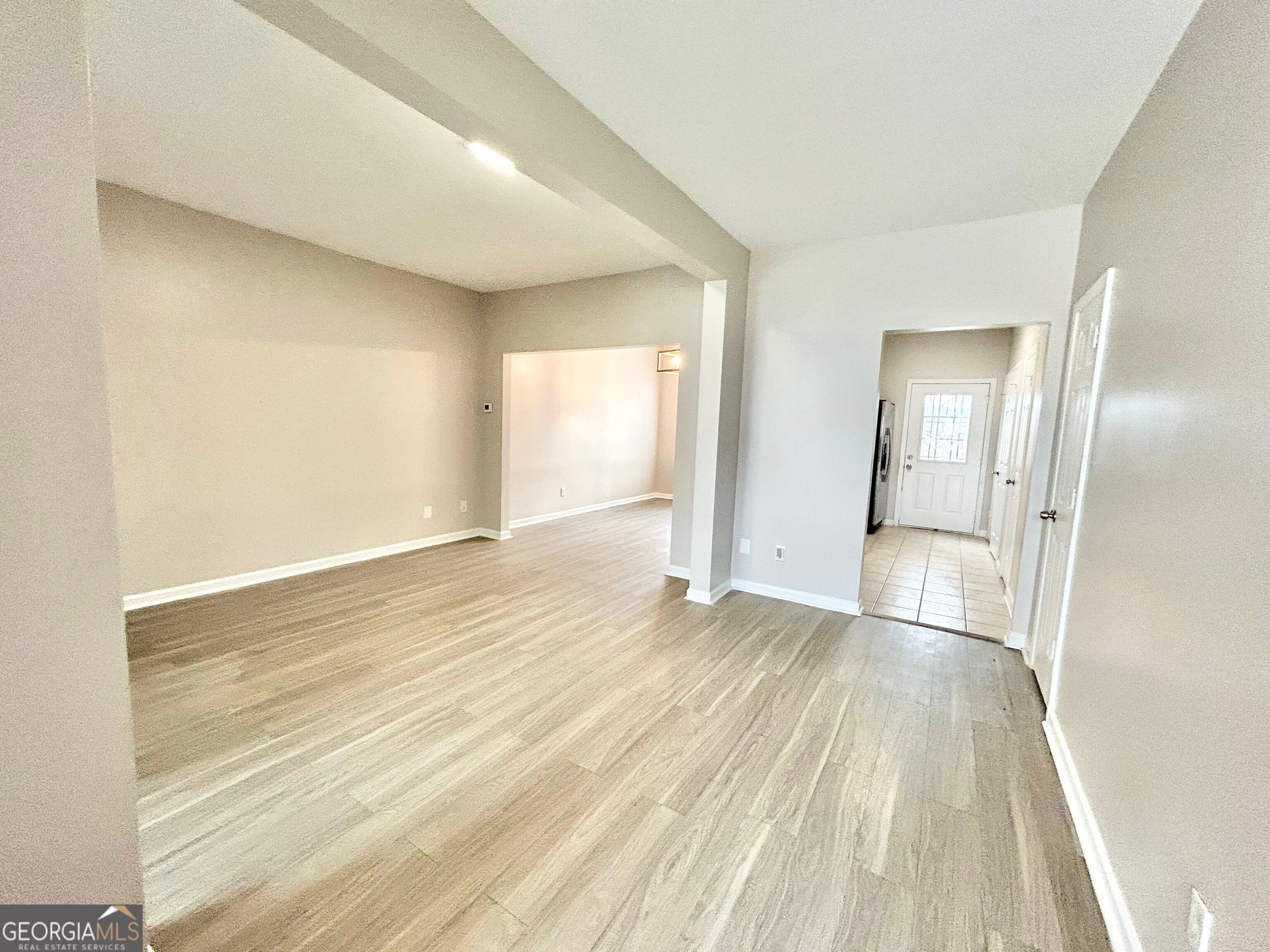 Photo of Listing #10639807