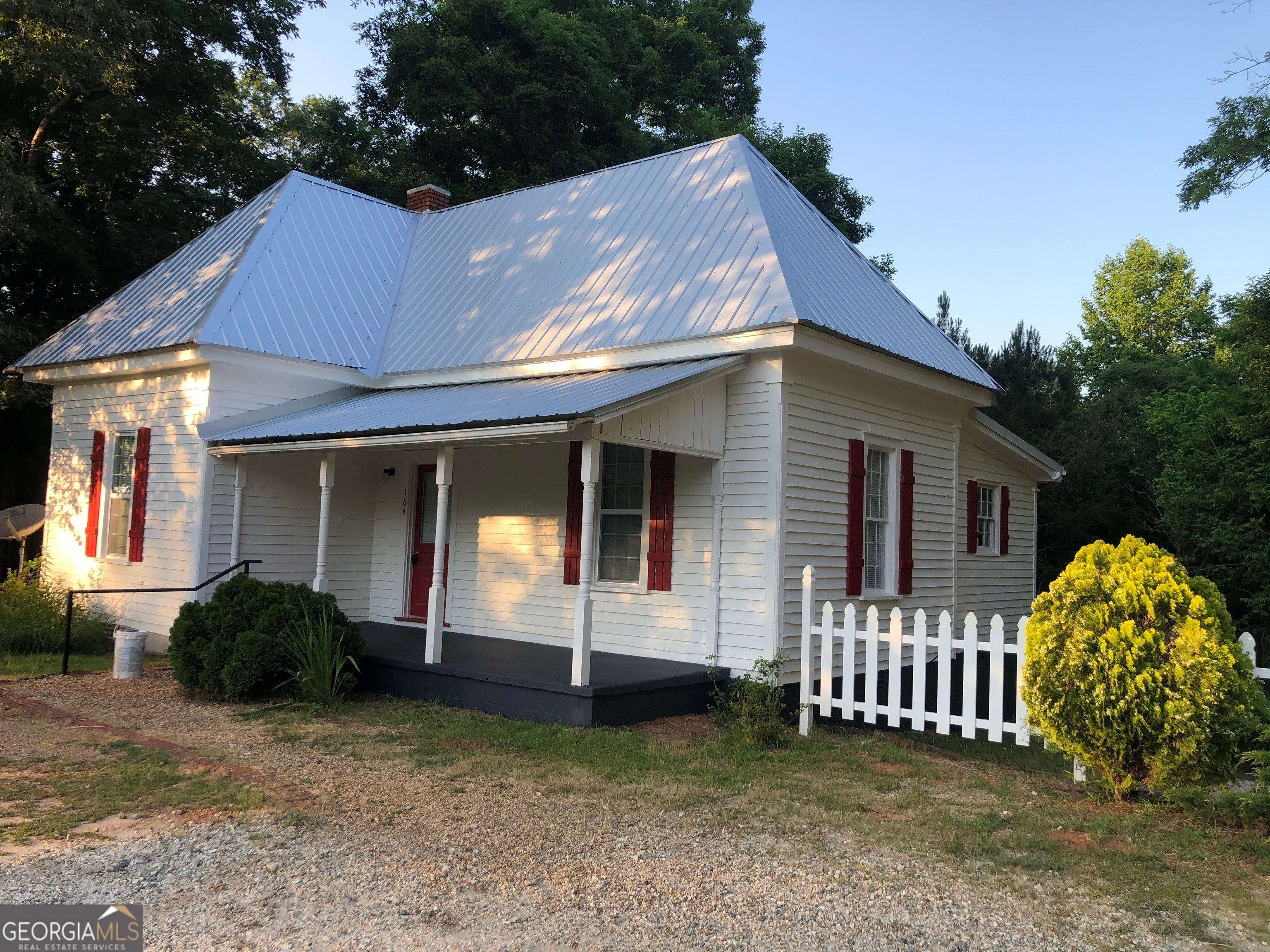 Photo of Listing #10688677