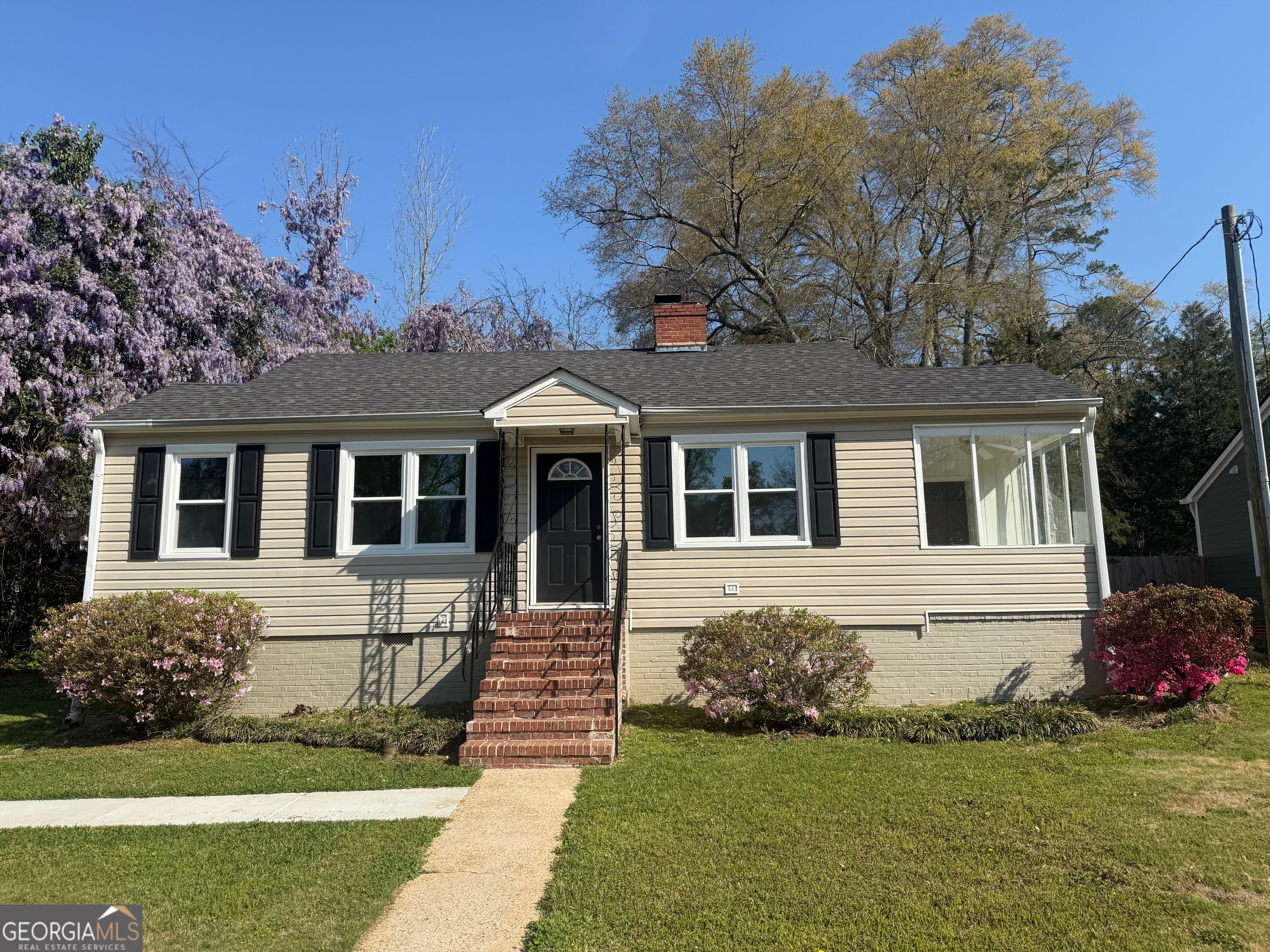 Photo of Listing #10715897