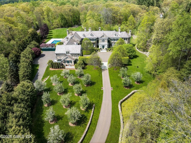 11 Langhorne Lane, Greenwich