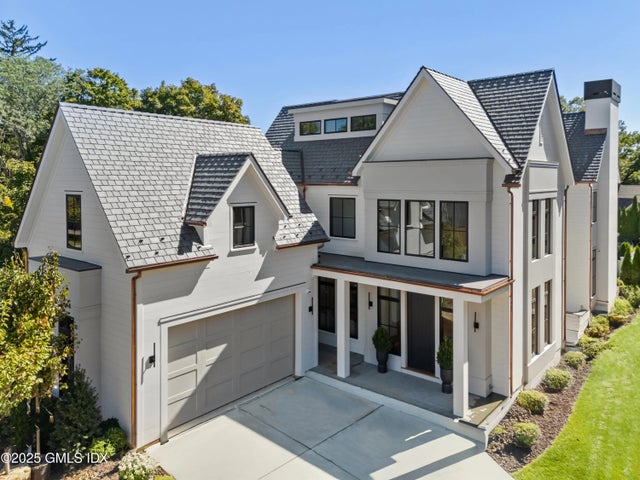 48 Lexington Avenue, Greenwich