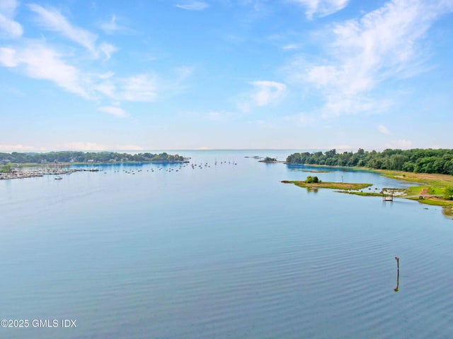 4 Sound Shore Drive 24, Greenwich