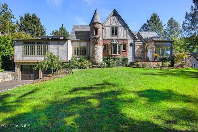 7 Stanwich Road, Greenwich