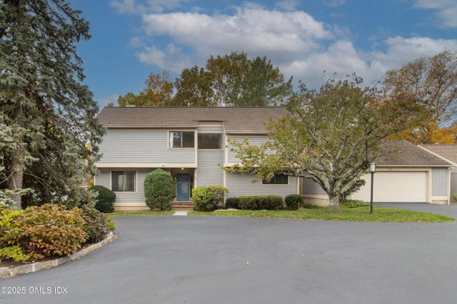 626 W Lyon Farm Drive 626, Greenwich