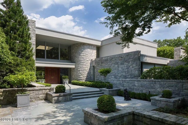 38 Partridge Hollow Road, Greenwich