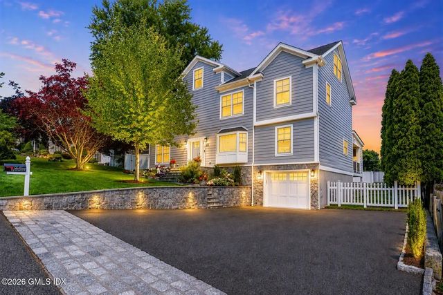 43 Burdsall Drive, Greenwich