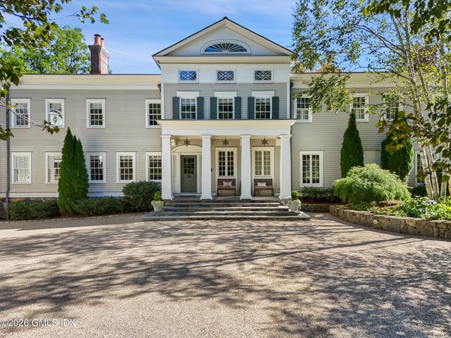 7 Calhoun Drive, Greenwich