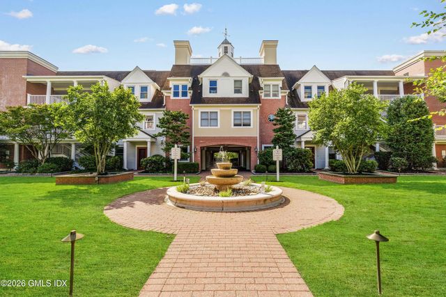 51 Forest Avenue 95, Old Greenwich