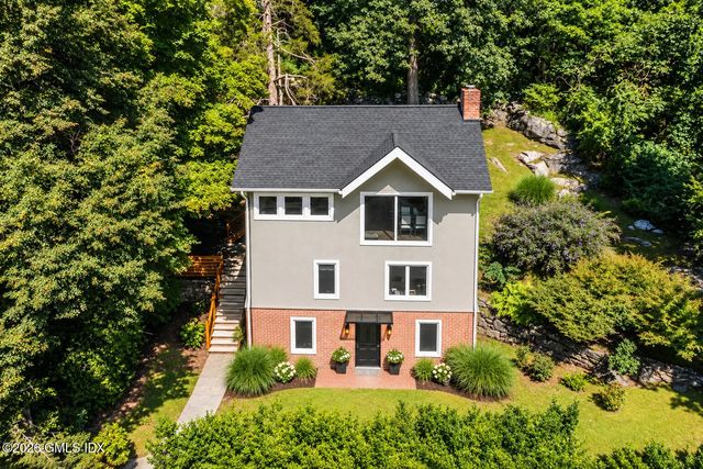 205 Glenville Road, Greenwich