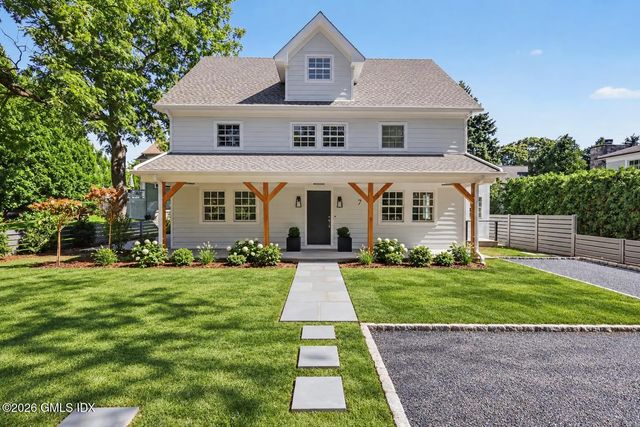 7 Tait Road, Old Greenwich