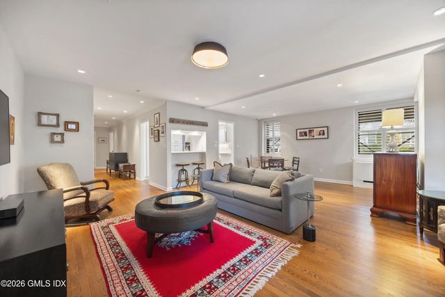 15 Lafayette Court 1f, Greenwich