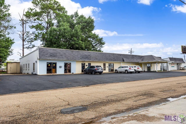 8484 Airline Hwy, Baton Rouge