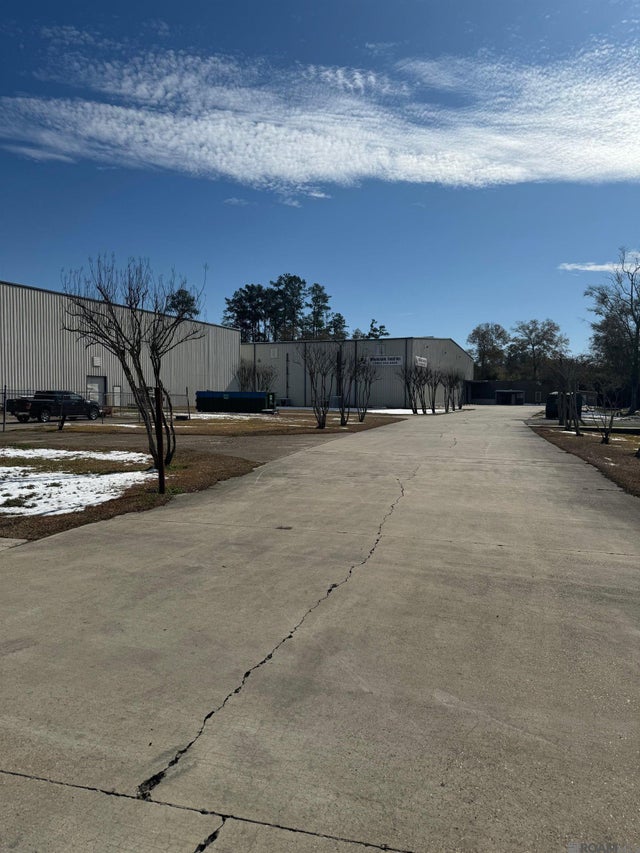 18096 Old Covington Hwy, Hammond