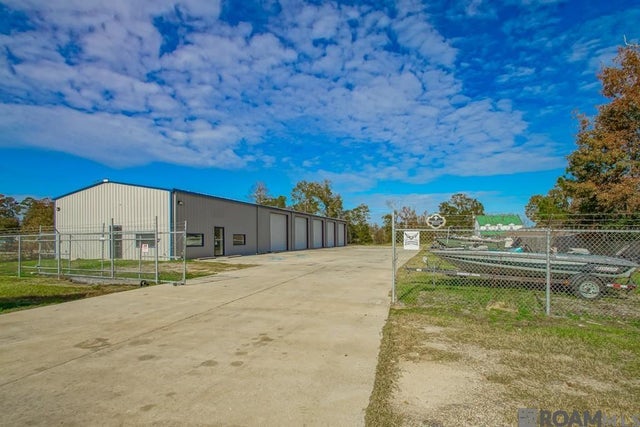 7845 Florida Blvd, Denham Springs