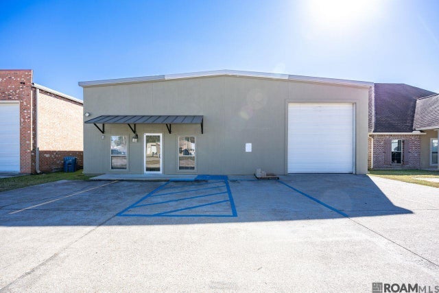 211 W Eastbank Ave, Gonzales