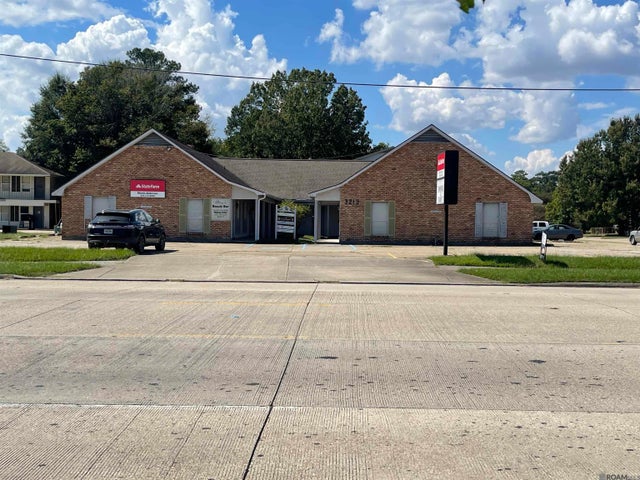 3213 Monterrey Dr, Baton Rouge