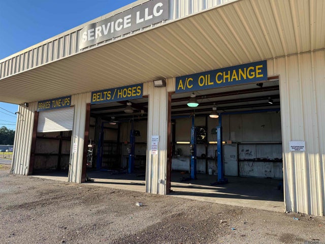 12011 Florida Blvd, Baton Rouge