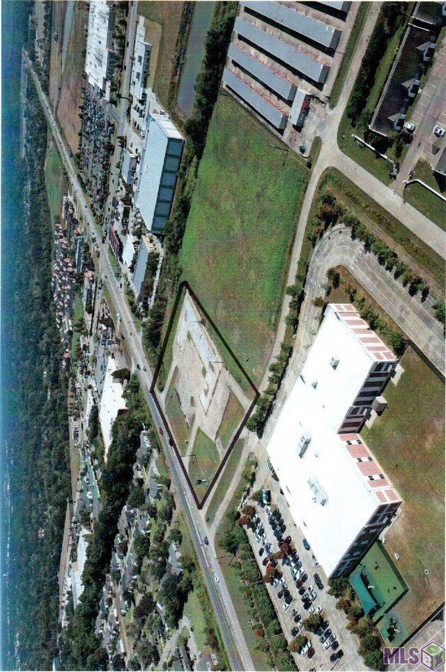 10240 Burbank Dr, Baton Rouge