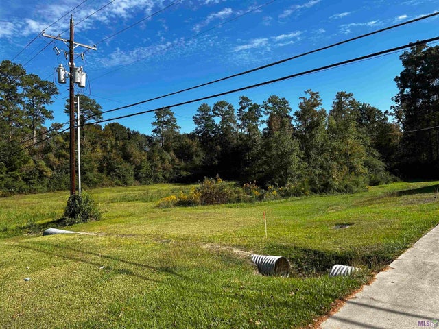 13198 La Hwy 190, Livingston