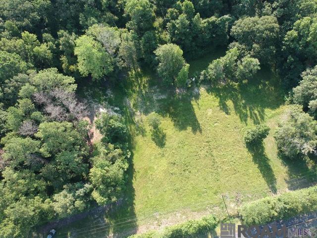 21814 Hunt Rd, Zachary