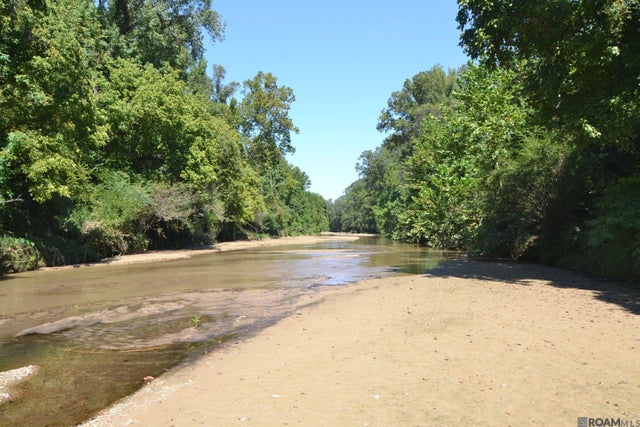 8225 Tunica Trace, St Francisville