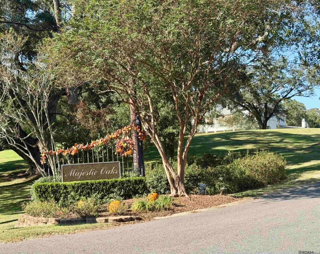 28 N Stately Oaks Dr, Saint George