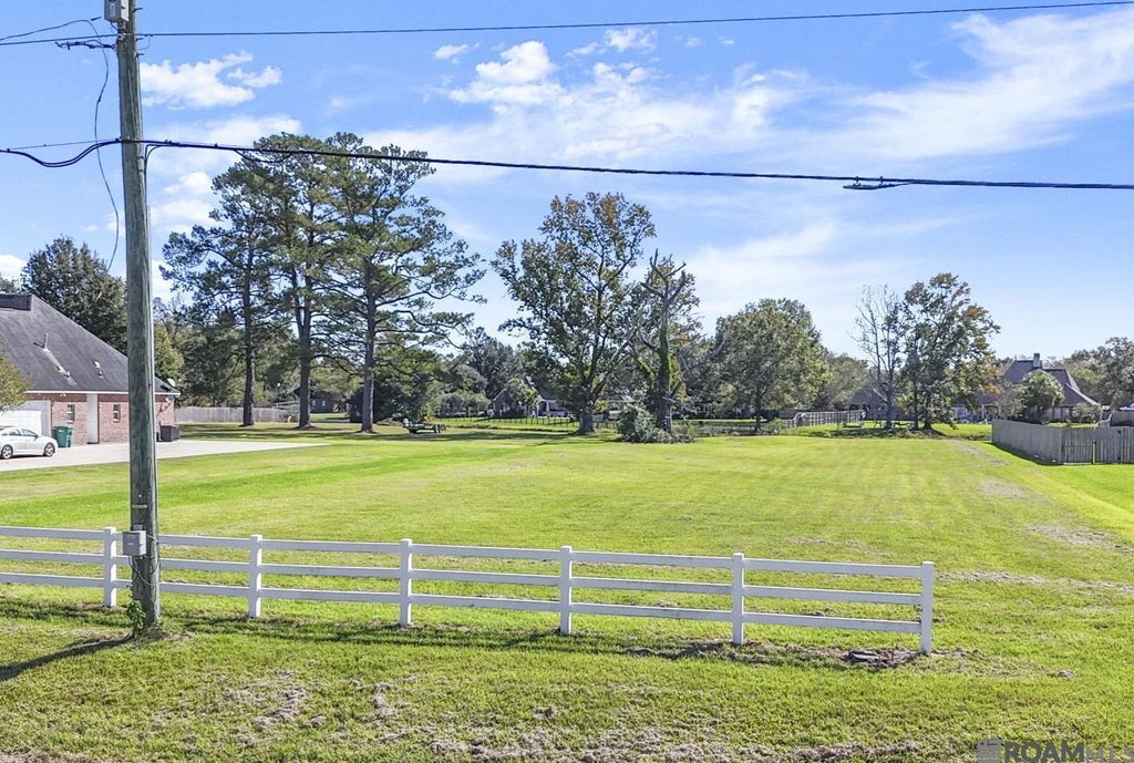 36470 La Hwy 16, Denham Springs