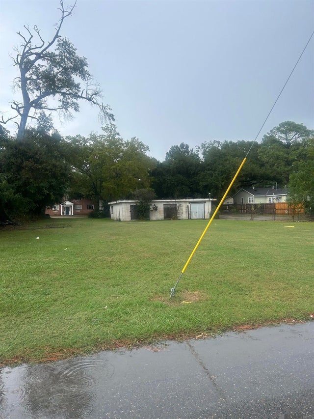 844 W Roosevelt St, Baton Rouge