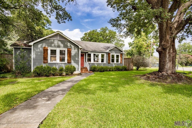 208 Bellewood Dr, Baton Rouge