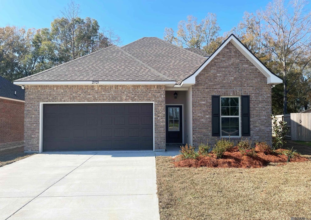25723 Tarver Dr, Denham Springs
