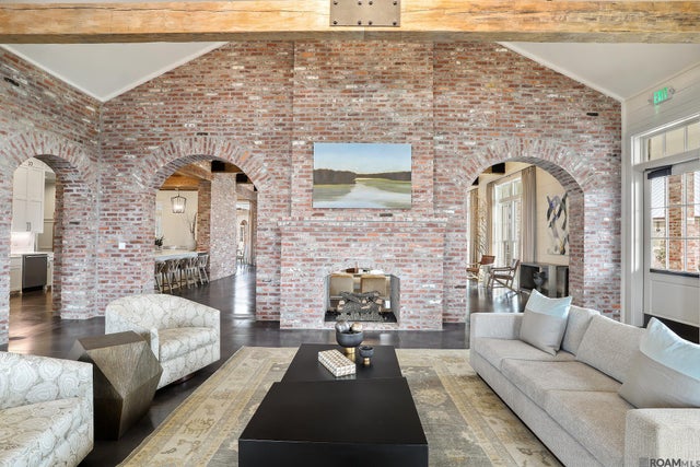 2755 Harveston Mill Dr, Baton Rouge