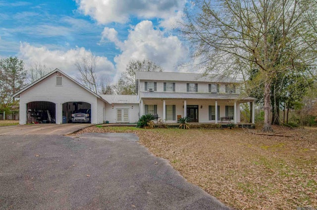 6174 La Hwy 63, Clinton