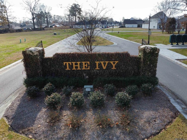 1168 Ivy Ct, Denham Springs