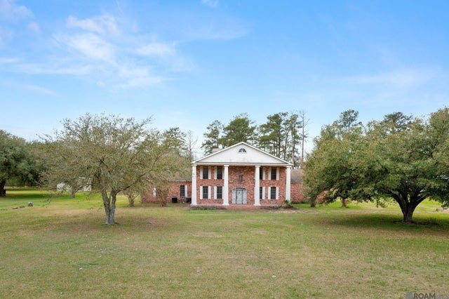 6821 Oak Cluster Dr, Greenwell Springs