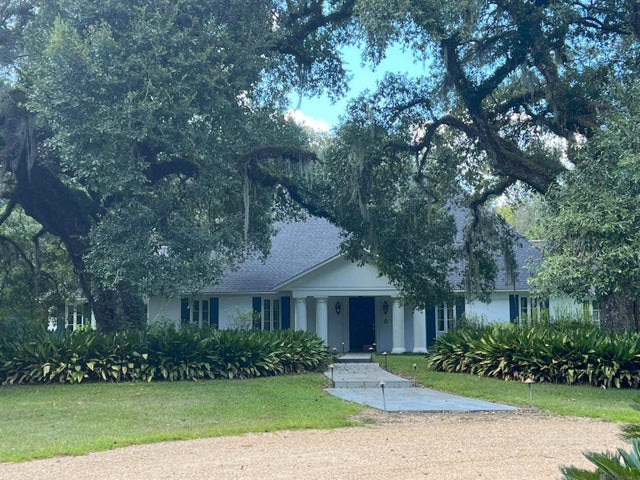 9551 Myrtles Ln, St Francisville