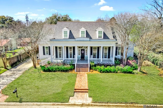 1834 Old Carriage Ln, Baton Rouge