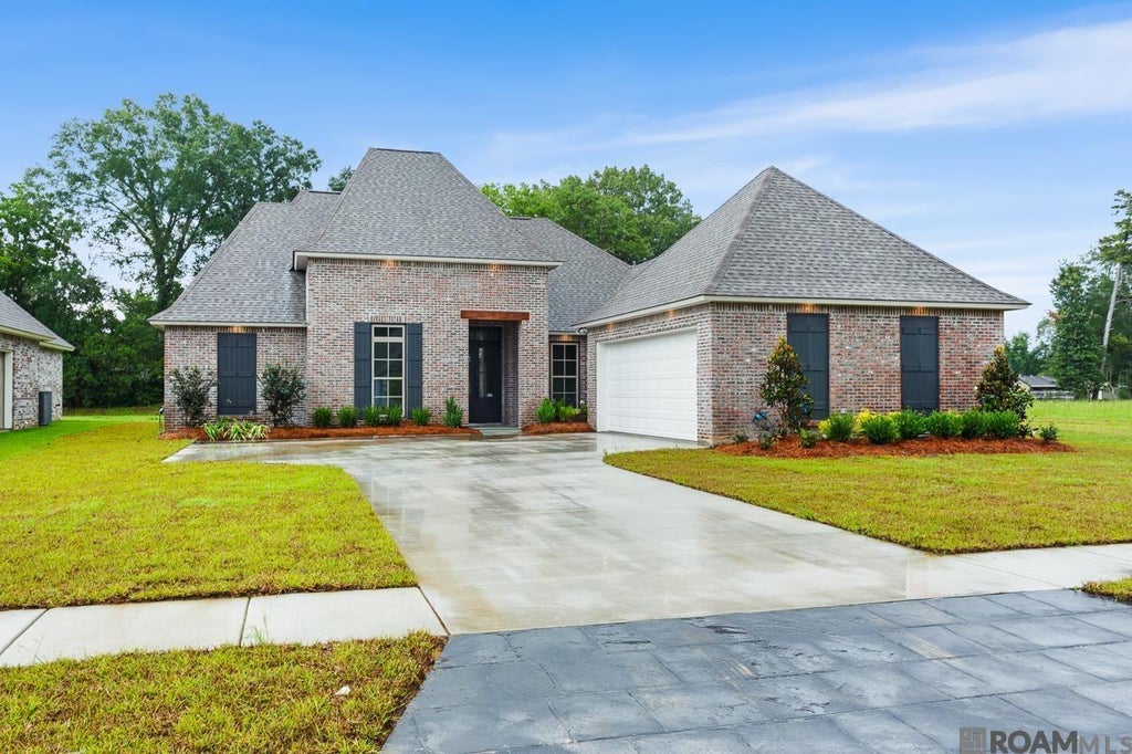 1170 Southern Living Ln, Denham Springs