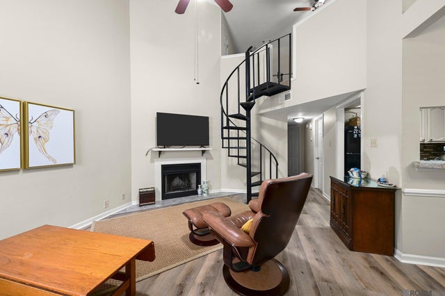 141 E Boyd Dr, Baton Rouge